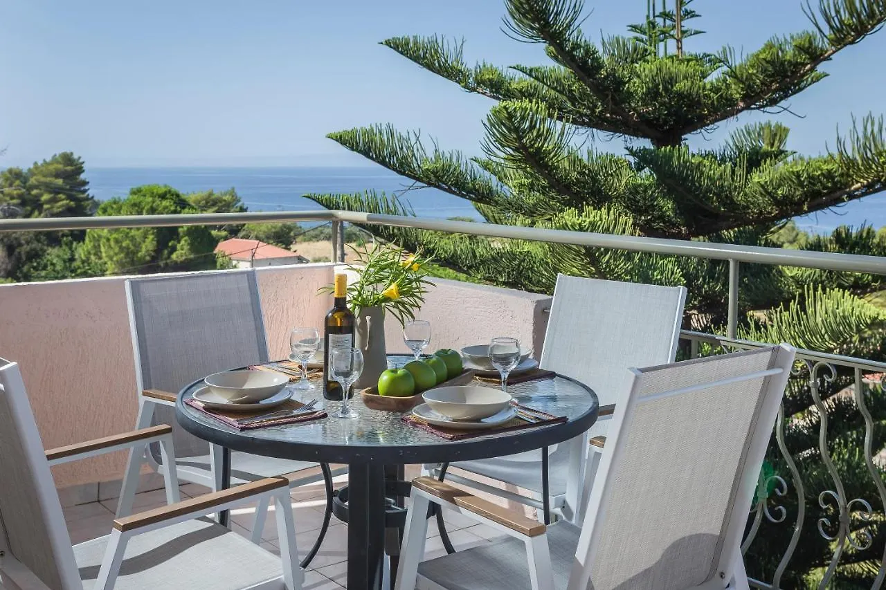 ארגוסטולי Panorama Fanari Studios And Apartments יוון