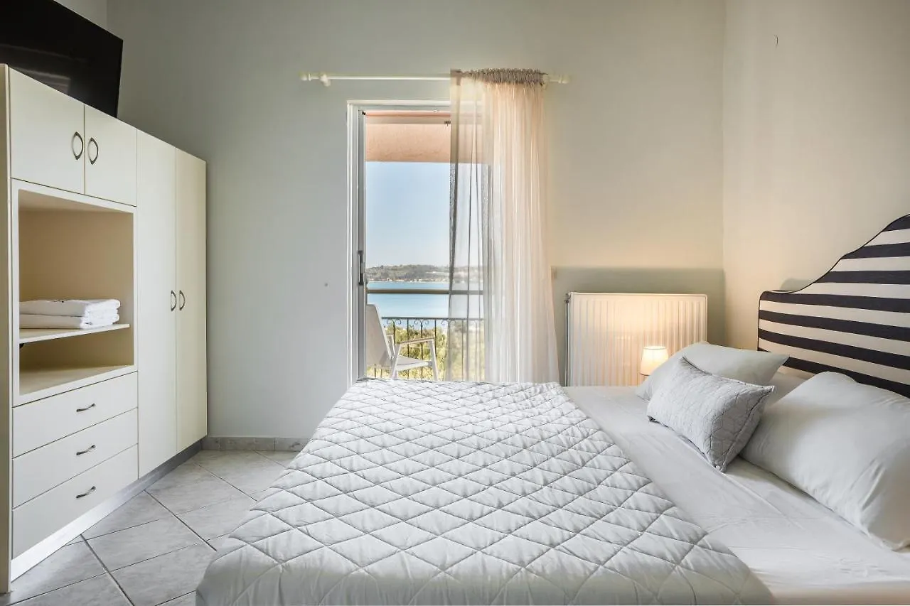 ארגוסטולי Panorama Fanari Studios And Apartments יוון